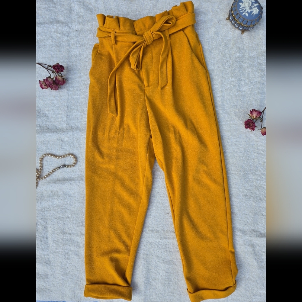 Mustard yellow trousers